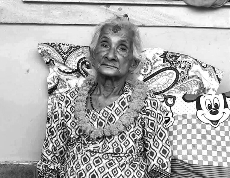 हास्य कलाकार जितु नेपाललाई मातृशोक